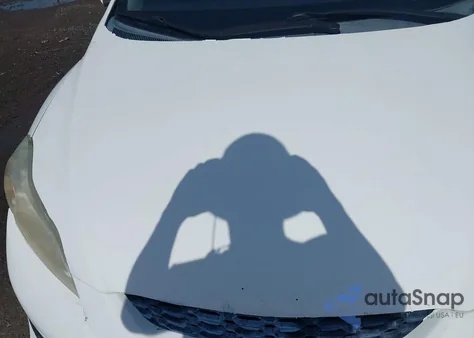 2010 Toyota Corolla Matrix из США, поврежденный, VIN 2T1KU4EE0AC339776